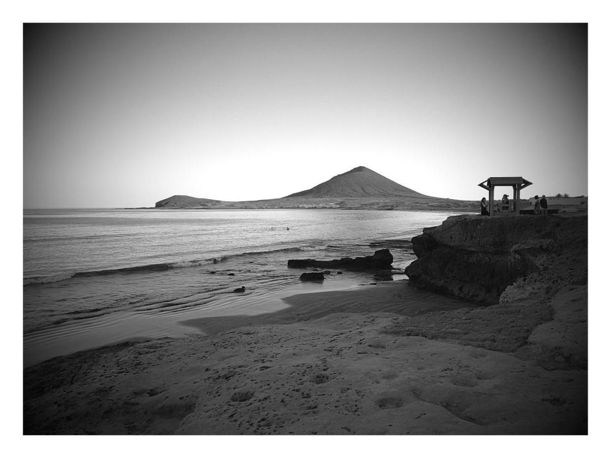 Alquilaencanarias El Medano Spectacular Terrace And Sea Views A المظهر الخارجي الصورة